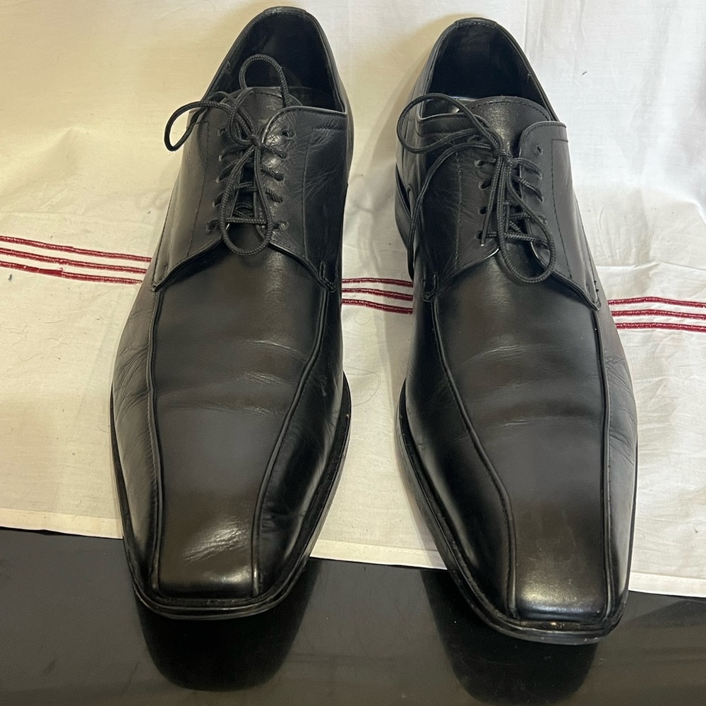 BOSS by HUGO BOSS leather shoes excellent condition all leather  size 11 - Picture 4 of 10
